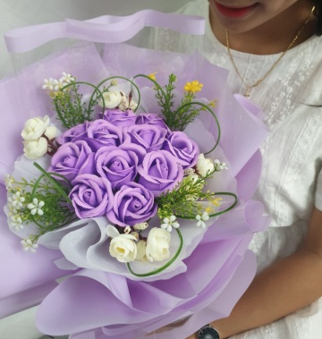 Bó hoa hồng cao cấp sắc tím nhung nhớ