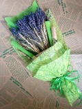 Bó Lavender to giấy xanh kèm lúa mạch 0