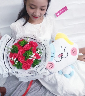 Bó hoa hồng cao cấp mang tình yêu nồng nhiệt, cháy bỏng