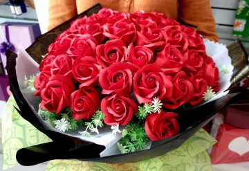 Top những món quà tặng cho bạn gái trong ngày hẹn hò đầu tiên.