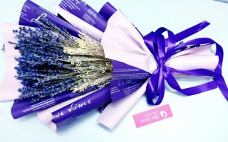 Nguồn gốc và ý nghĩa đặc biệt của loài hoa chung thủy, lãng mạn Lavender