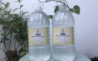 Mẻ rượu chất lượng được chăm chút tỉ mỉ từ Hương Quê