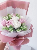 Bó hoa hồng sáp rực rỡ 7b kèm hoa điểm 1
