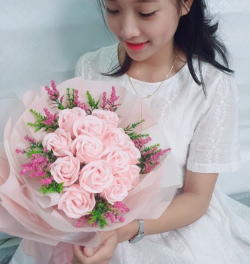 Bó hoa hồng sáp thơm cao cấp 15 bông