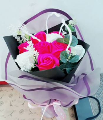 Bó hoa Hồng sáp thơm cao cấp 11 bông