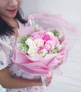 Bó hoa hồng sáp thơm cao cấp ngôn ngữ của trái tim