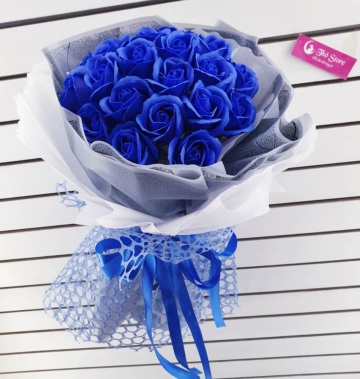 Bó hoa hồng Sáp thơm kiểu tròn nhiều hoa 8/3