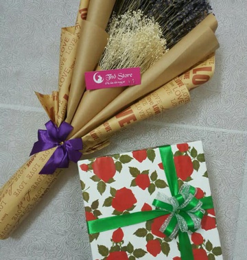 Bó Lavender cầm tay