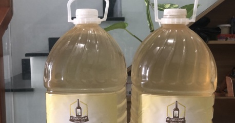 Cách ngâm rượu táo mèo khô tại nhà chất lượng