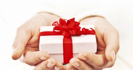 Gợi ý mua quà sinh nhật tặng bạn gái đẹp và rẻ