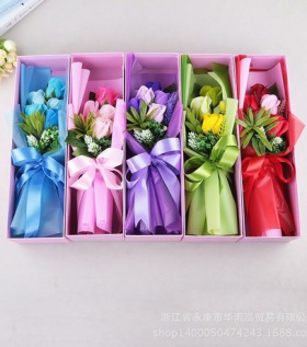 Hoa hồng sáp Hàn Quốc hộp 5 bông