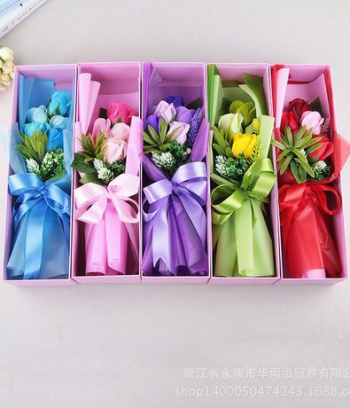Hoa hồng sáp Hàn Quốc hộp 5 bông