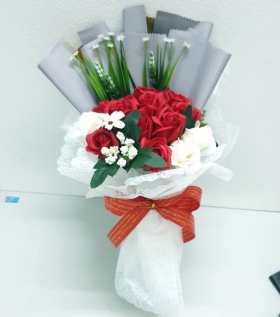 Hoa hồng sáp nồng cháy yêu thương
