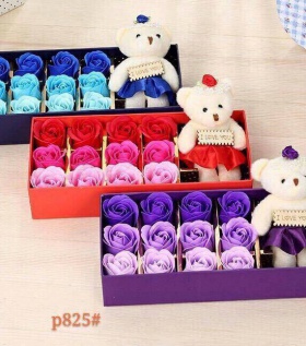 Hộp hoa hồng sáp 12 bông 1 gấu