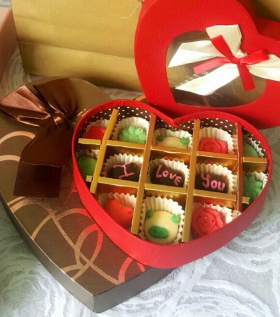 Hộp Socola Valentine hình trái Tim