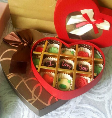 Hộp Socola Valentine hình trái Tim