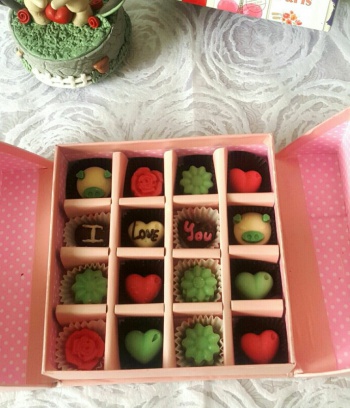 Hộp Socola Valentine vuông 