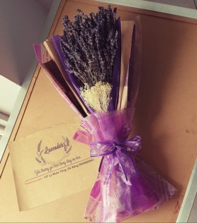 Lavender chờ đợi tình yêu