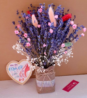 Lọ hoa Lavender để bàn làm việc