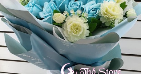 Món quà cho những ai yêu xa