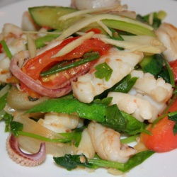 Mực xào cần tây