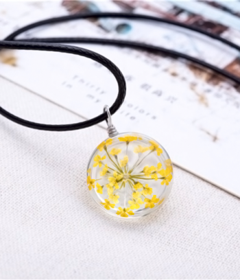 Quà tặng vòng đeo cổ hoa trong ngọc