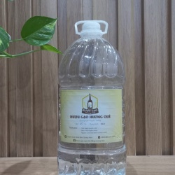 Rượu gạo Quê phục vụ dịp tết cho mọi nhà