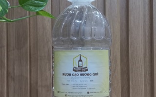 Rượu gạo Quê phục vụ dịp tết cho mọi nhà