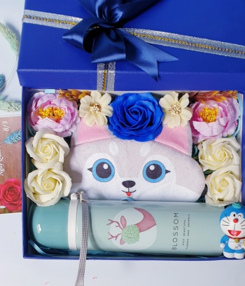 Sét quà bình giữ nhiệt kèm mốc khoá doraemon
