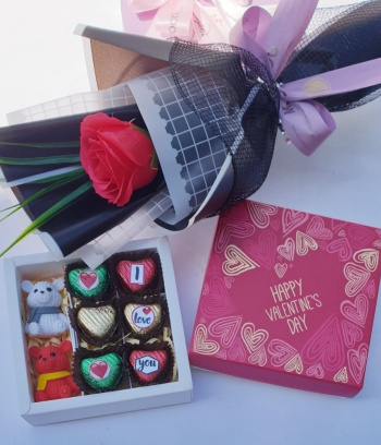 Set quà Socola valentine + hồng 1 bông
