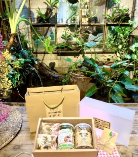 Set quà yêu thương  20/10
