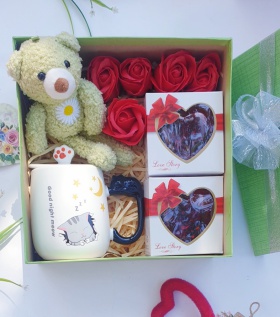 Túi Socola Valentine + Cốc sứ hình mèo cao cấp