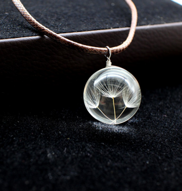 Vòng đeo cổ hoa trong ngọc