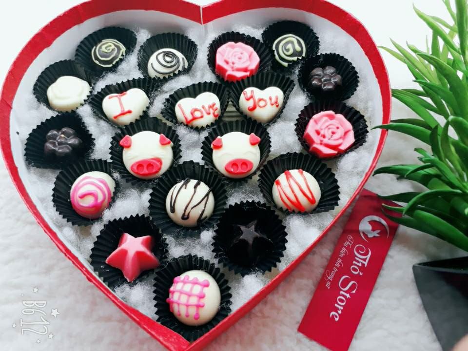 socola hinh tim qua valentine cho ban gai